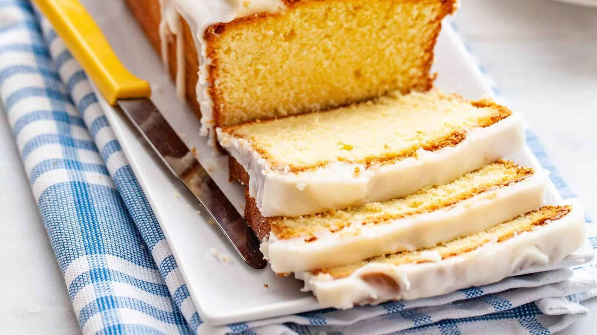 Buttermilk Vanilla Pound Cake Recipe
